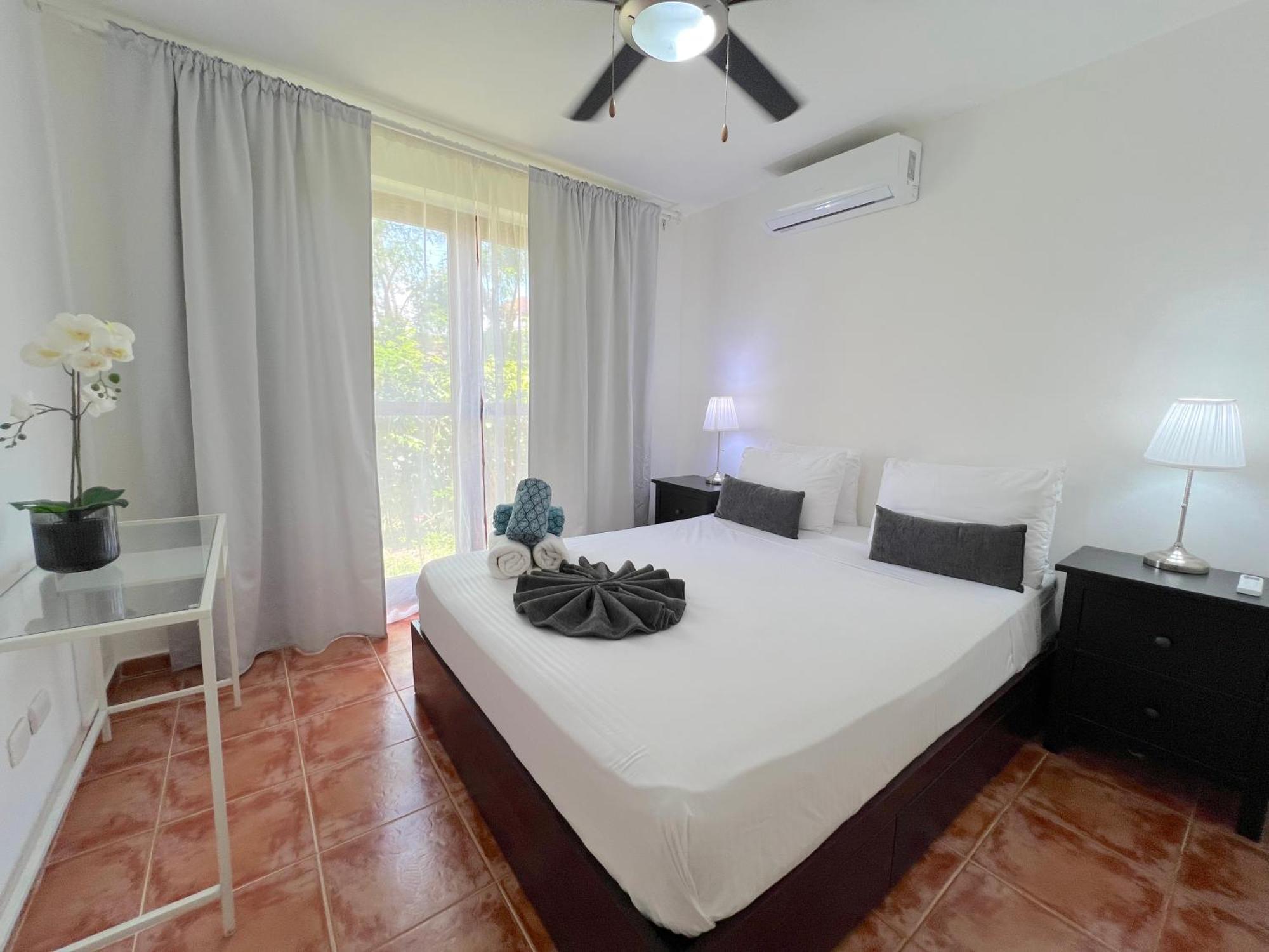 Caribbean And - Playa Corales - Wifi, Club Aparthotel Punta Cana